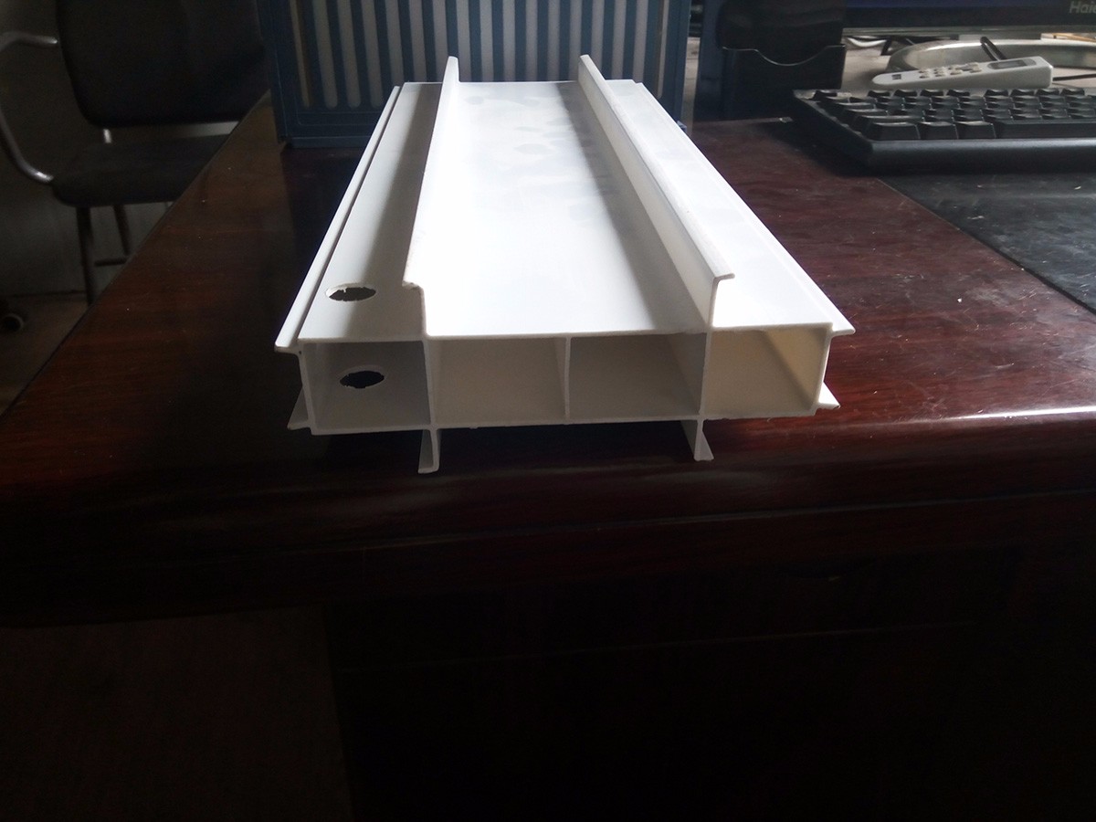 宁波立面拉缝板 (1)150MM宽拉缝板